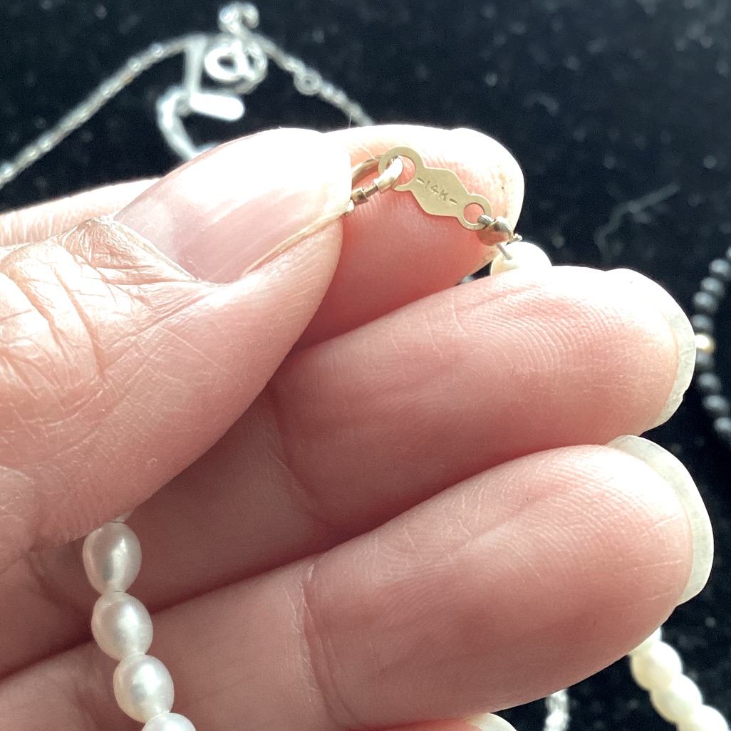 14k Baby Pearl With Amethyst